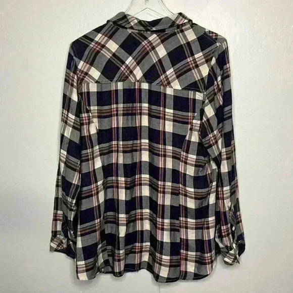 Torrid Blue Plaid Slim Fit Button Up Long Sleeve Top 2 2X 18/20 - Picture 5 of 5